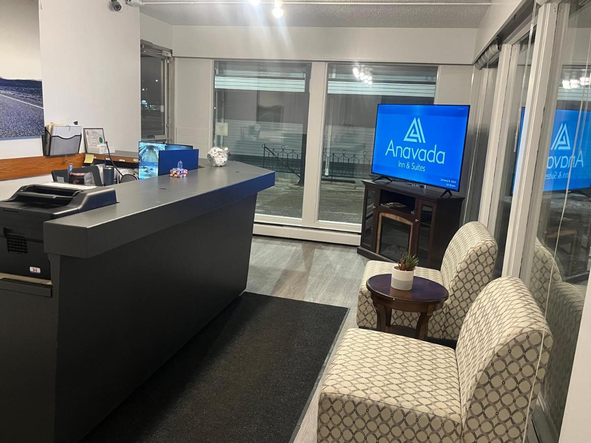 Anavada Inn & Suites - Принс Джордж Екстериор снимка