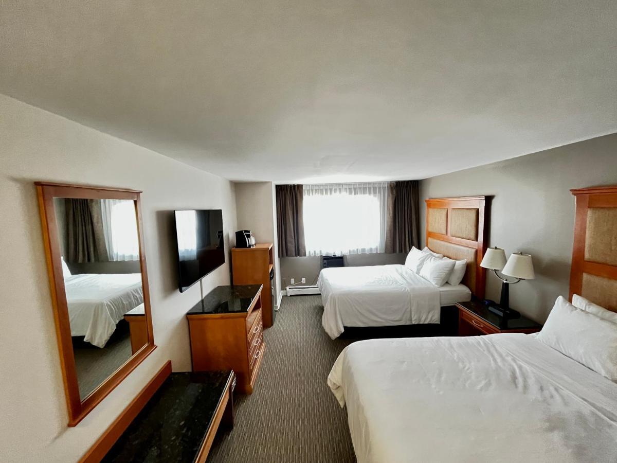 Anavada Inn & Suites - Принс Джордж Екстериор снимка